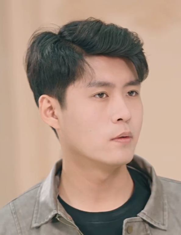 Yuxuan Han