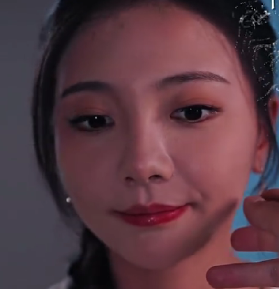 Xinyi Li