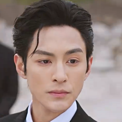Jingzhou Huang