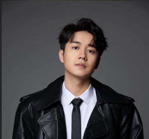 Yuanqiao Guo