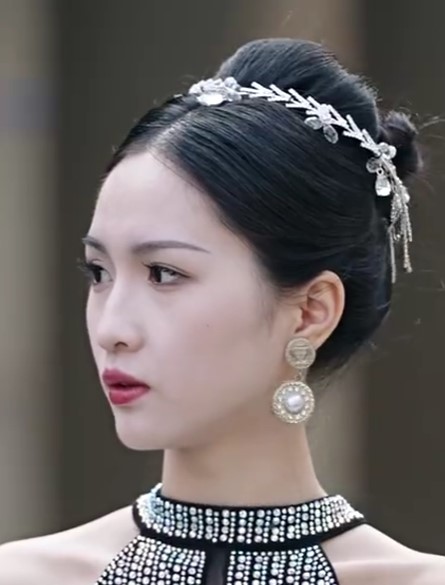 Biyi Zhu