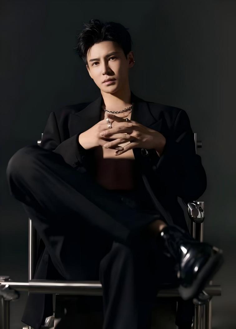 Zifeng Li