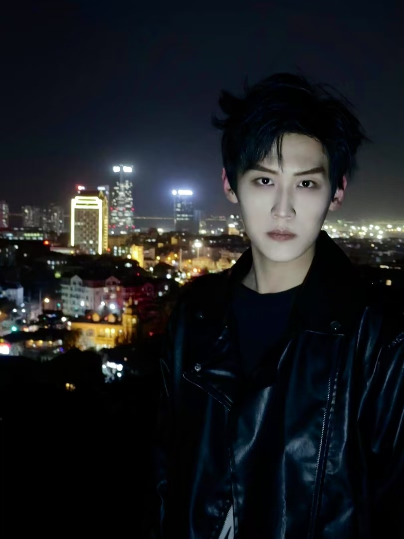 Yuhang Fu