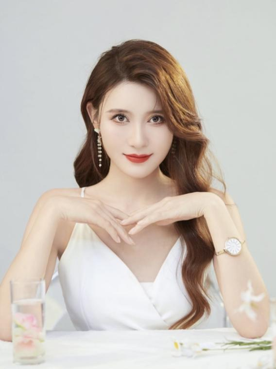 Jiayi Cheng