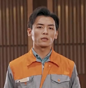 Yuan Li