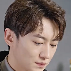 Yuxuan Liu