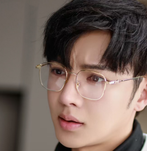 Xiaolong Jia