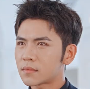 Yanguang Yang