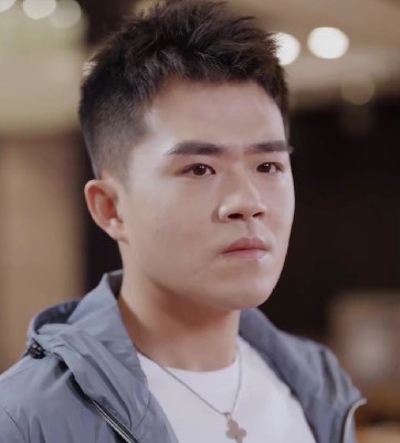 Yinan Wei