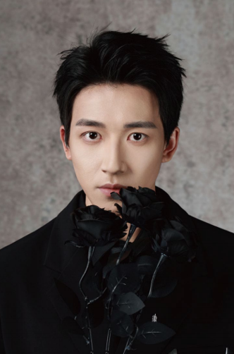 Yulin Zhong
