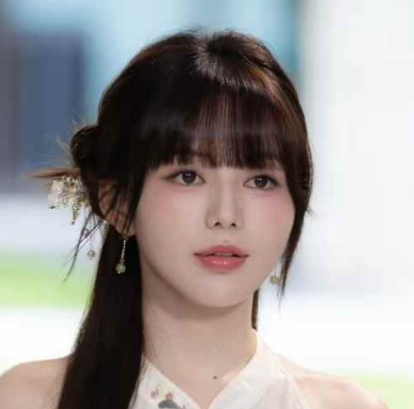 Jingran Xia
