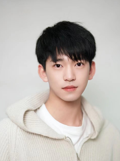 Kaiwen Jia