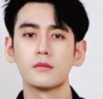 Yi Qin