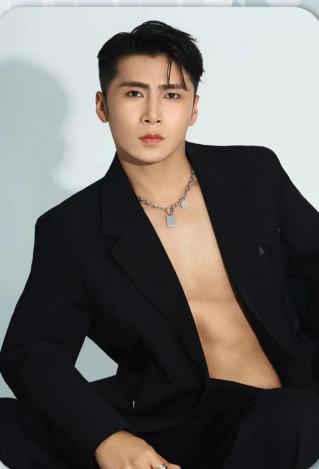 Xiangcheng Chen