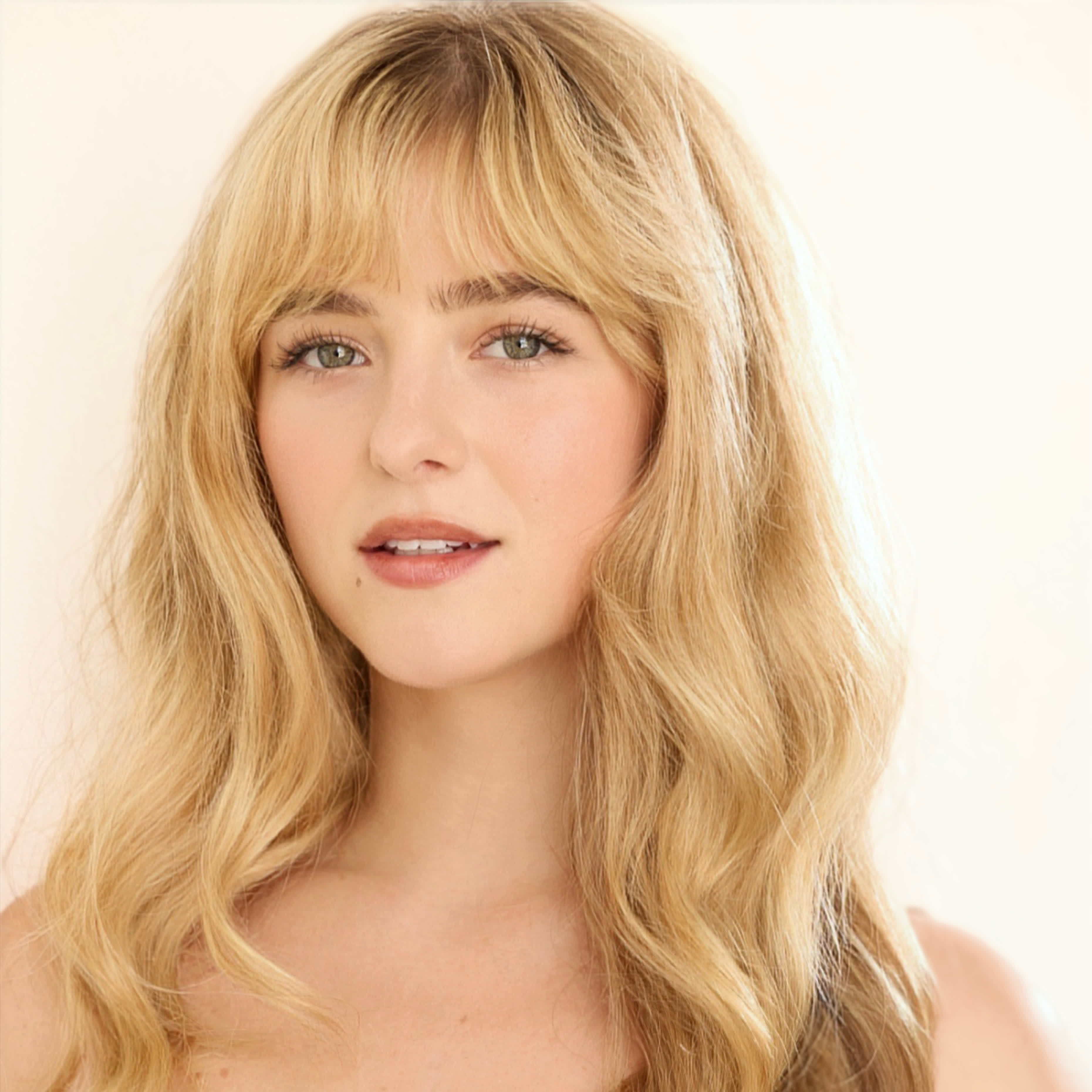 Sarah-Grace Donnelly