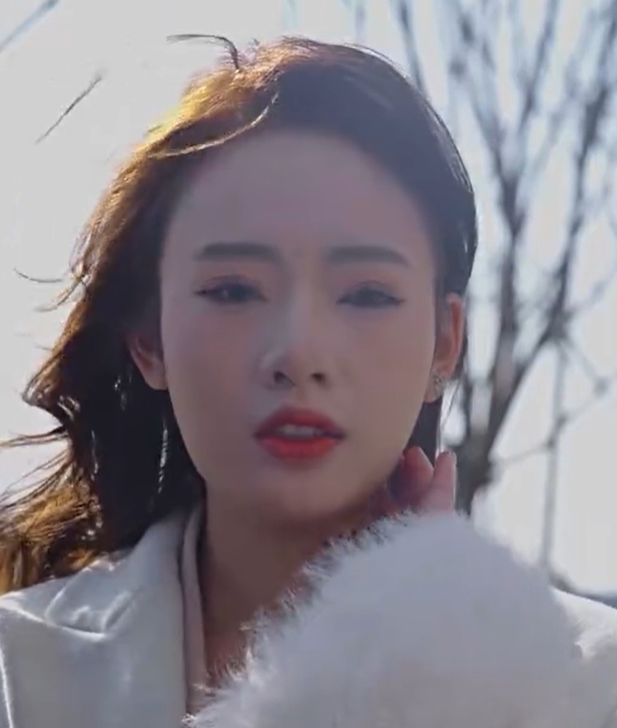 Yuxin Lin